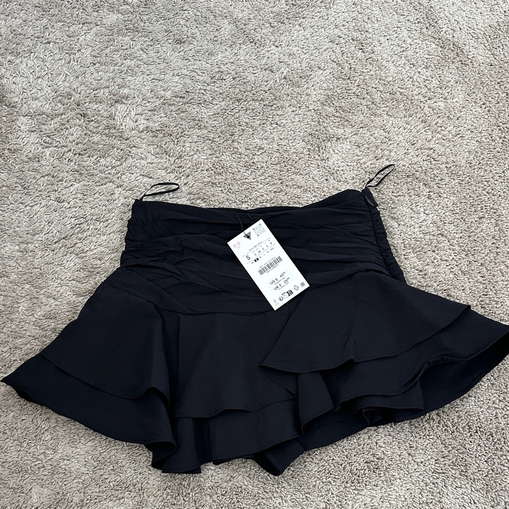 Zara Black Ruffled Skort